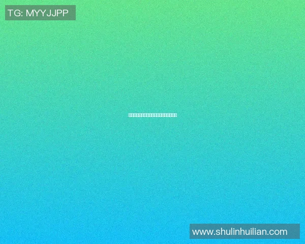 足球明星风衣外套时尚解析与搭配技巧分享